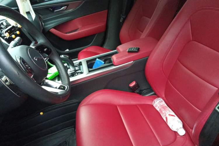 Used Jaguar XEL 2021 2.0T 250 PS R-DYNAMIC S Advanced Sport Edition Left Front Seat