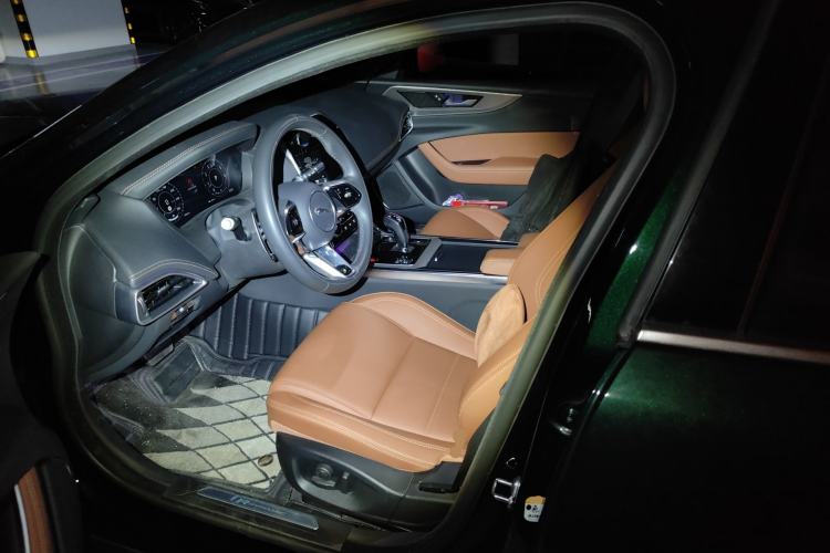 Used Jaguar XEL 2021 2.0T 250 PS R-DYNAMIC S Advanced Sport Edition Left Front Seat