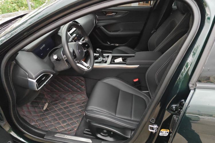 Used Jaguar XEL 2021 2.0T 250 PS R-DYNAMIC S Advanced Sport Edition Left Front Seat