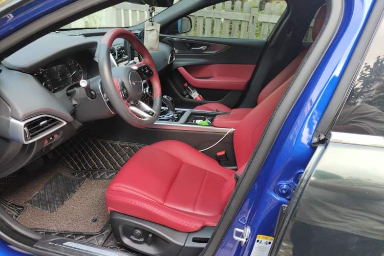 Used Jaguar XEL 2021 2.0T 200PS R-DYNAMIC Youth Sports Edition Left Front Seat
