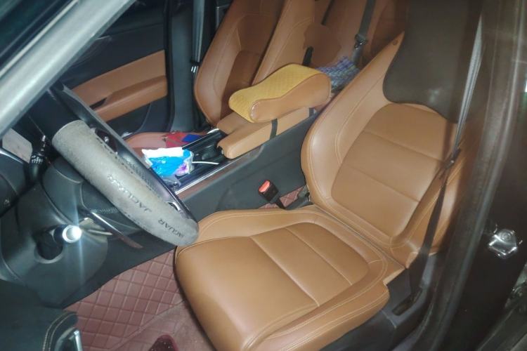 Used Jaguar XEL 2021 2.0T 250 PS R-DYNAMIC S Advanced Sport Edition Left Front Seat