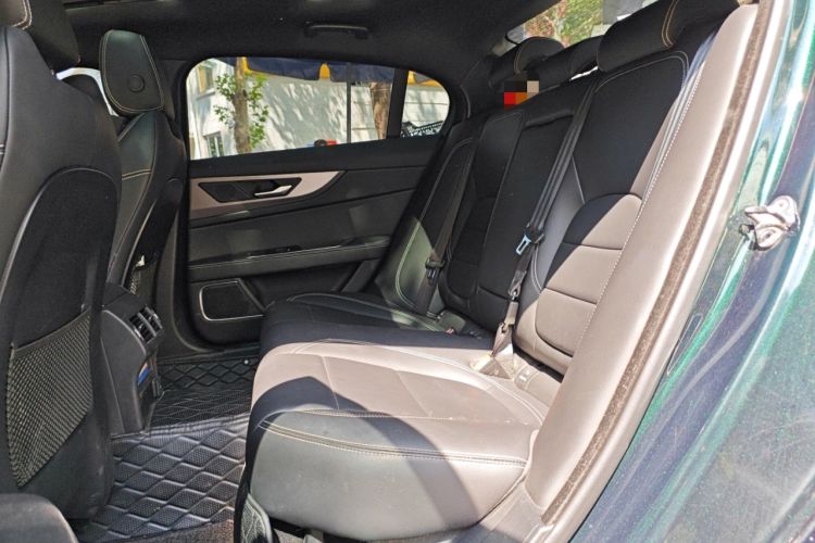Used Jaguar XEL 2021 2.0T 200PS R-DYNAMIC Youth Sports Edition Left Rear Seat