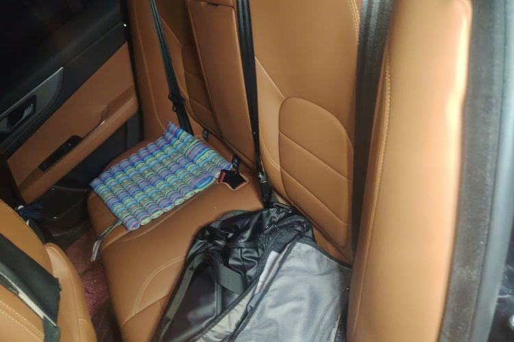 Used Jaguar XEL 2021 2.0T 250 PS R-DYNAMIC S Advanced Sport Edition Left Rear Seat