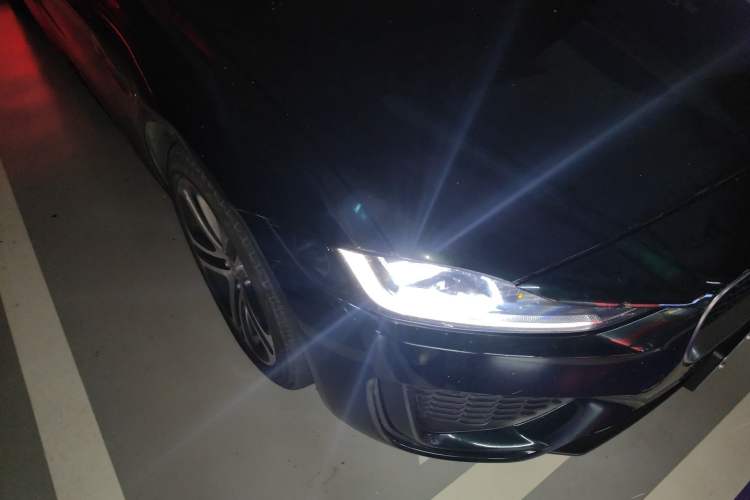 Used Jaguar XEL 2021 2.0T 250 PS R-DYNAMIC S Advanced Sport Edition Right Front Headlight