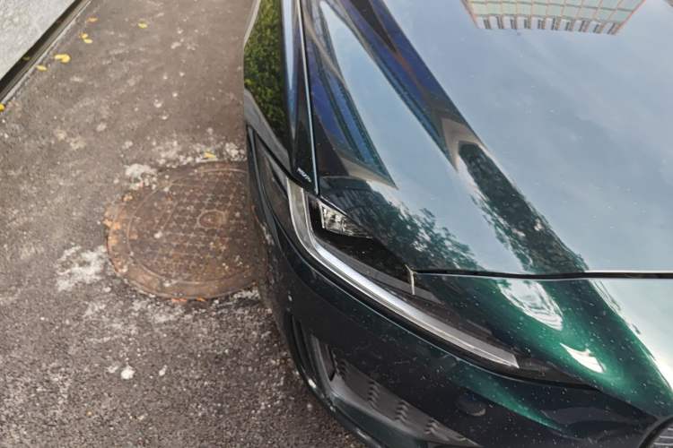 Used Jaguar XEL 2021 2.0T 250 PS Black Edition Sport Version Right Front Headlight