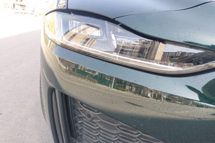 Used Jaguar XEL 2021 2.0T 250 PS R-DYNAMIC S Advanced Sport Edition Right Front Headlight