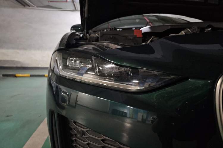 Used Jaguar XEL 2021 2.0T 250 PS R-DYNAMIC S Advanced Sport Edition Right Front Headlight