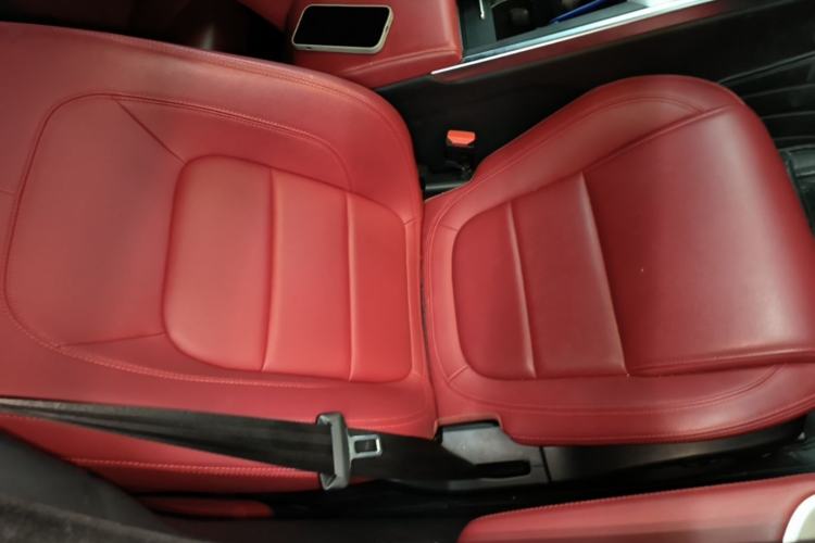 Used Jaguar XEL 2021 2.0T 250 PS R-DYNAMIC S Advanced Sport Edition Right Front Seat