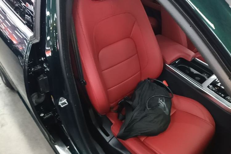 Used Jaguar XEL 2021 2.0T 250 PS R-DYNAMIC S Advanced Sport Edition Right Front Seat