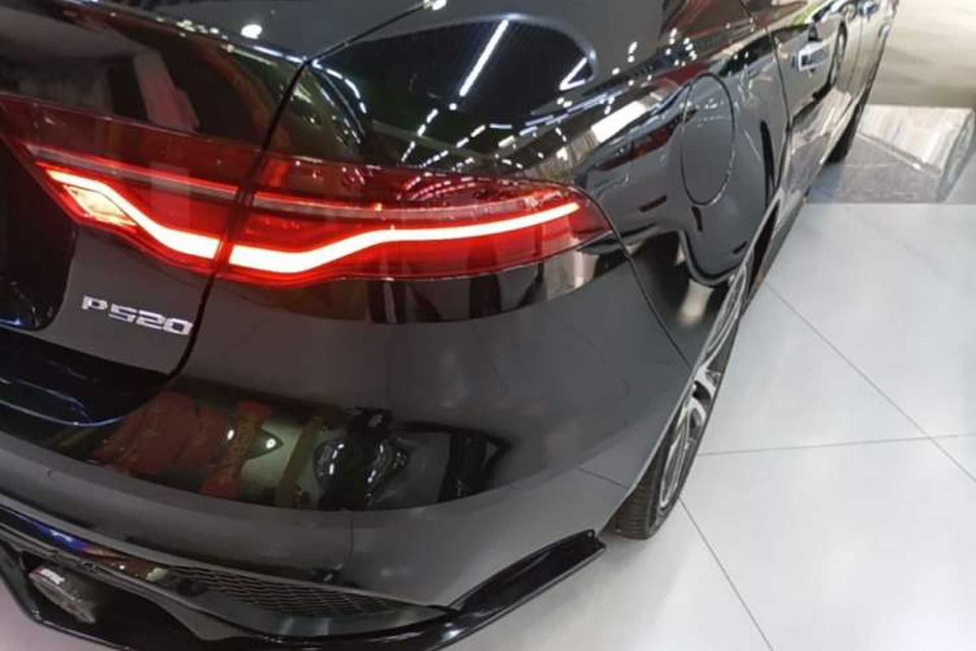 Used Jaguar XEL 2021 2.0T 250 PS R-DYNAMIC S Advanced Sport Edition Right Rear Taillight