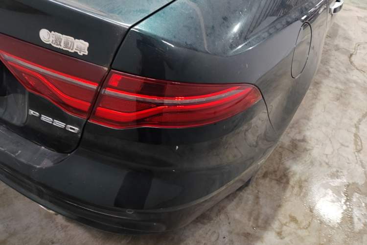 Used Jaguar XEL 2021 2.0T 250 PS R-DYNAMIC S Advanced Sport Edition Right Rear Taillight