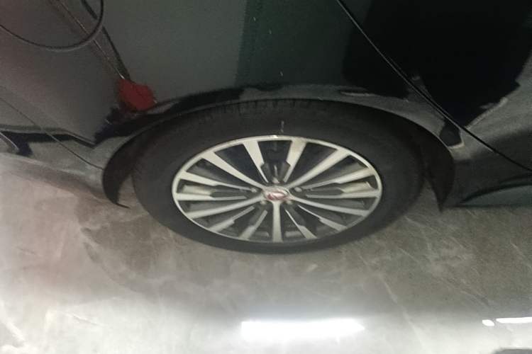 Used Jaguar XEL 2021 2.0T 200PS R-DYNAMIC Youth Sports Edition Right Rear Wheel Hub