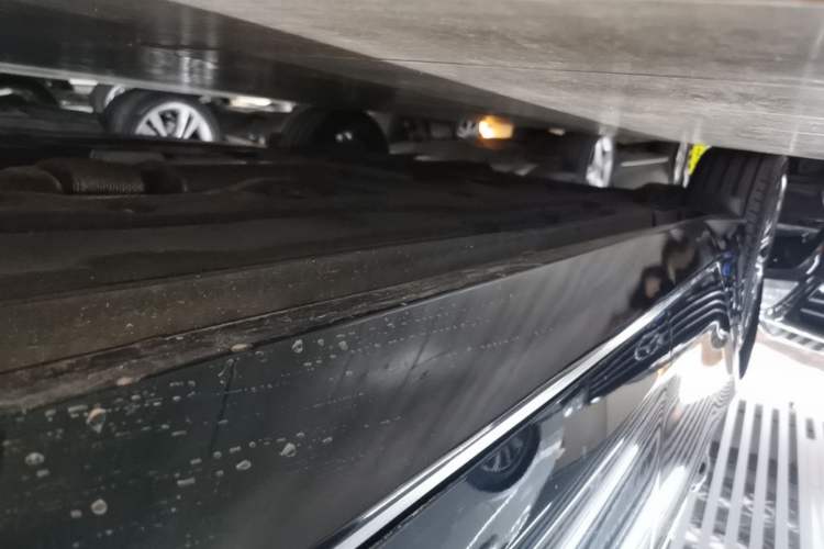 Used Jaguar XEL 2021 2.0T 250 PS S Progressive Elegance Edition Right Side Sill