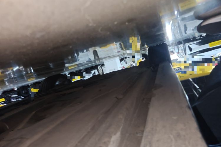 Used Jaguar XEL 2021 2.0T 250 PS R-DYNAMIC S Advanced Sport Edition Right Side Sill