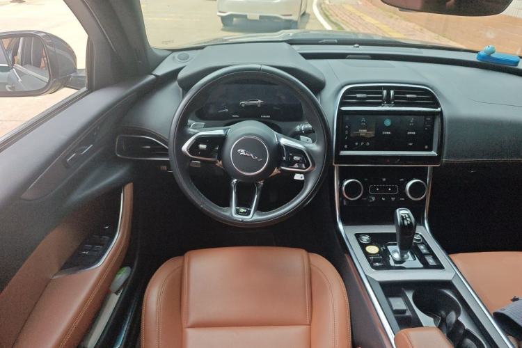 Used Jaguar XEL 2021 2.0T 250 PS R-DYNAMIC S Advanced Sport Edition Steering Wheel