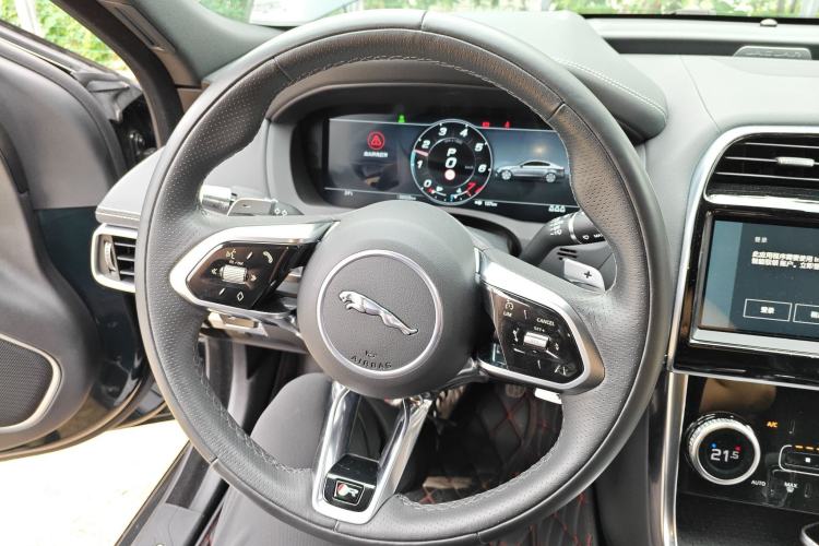 Used Jaguar XEL 2021 2.0T 250 PS R-DYNAMIC S Advanced Sport Edition Steering Wheel