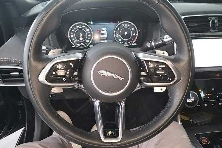 Used Jaguar XEL 2021 2.0T 250 PS R-DYNAMIC S Advanced Sport Edition Steering Wheel
