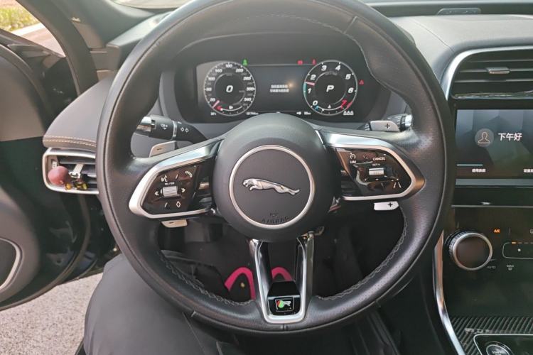Used Jaguar XEL 2021 2.0T 250 PS Black Edition Sport Version Steering Wheel