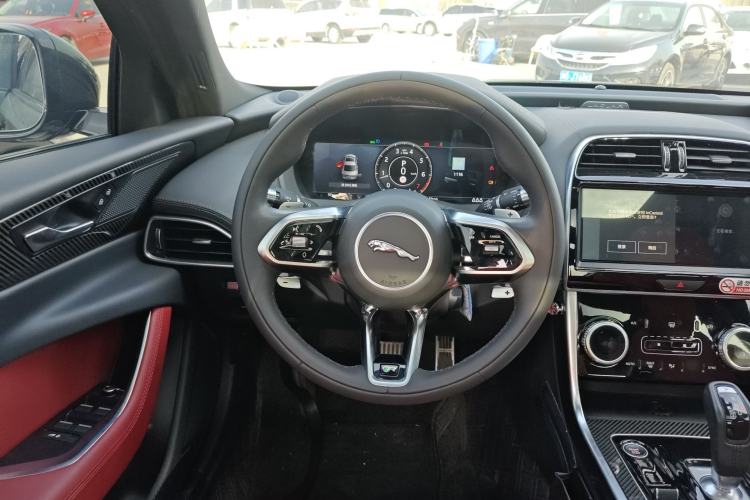 Used Jaguar XEL 2021 2.0T 250 PS Black Edition Sport Version Steering Wheel