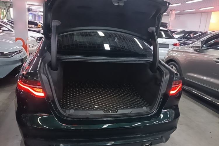 Used Jaguar XEL 2021 2.0T 250 PS R-DYNAMIC S Advanced Sport Edition Trunk