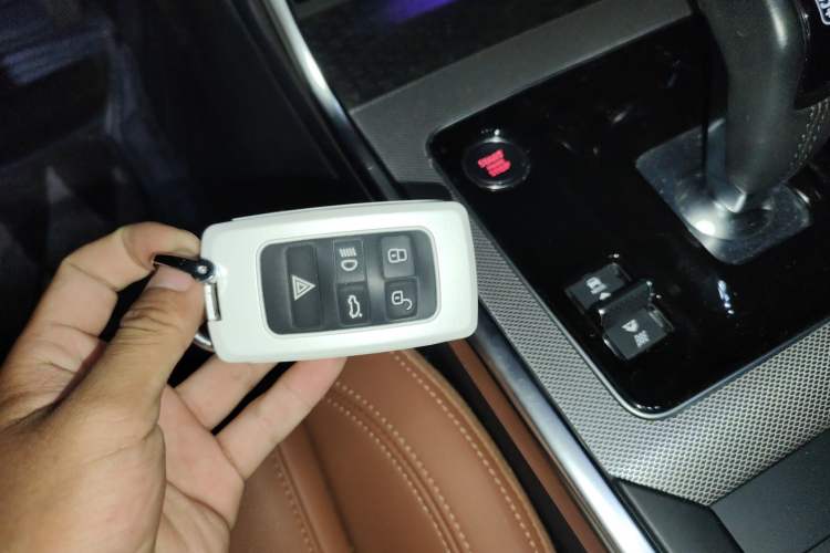 Used Jaguar XEL 2021 2.0T 250 PS R-DYNAMIC S Advanced Sport Edition Vehicle Key