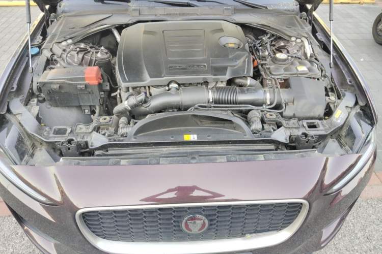 Used Jaguar XEL 2021 2.0T 250 PS R-DYNAMIC SE Tech Sport Edition Engine Bay