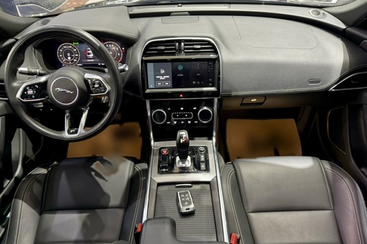 Used Jaguar XEL 2021 2.0T 250 PS R-DYNAMIC S Advanced Sport Edition Interior 1