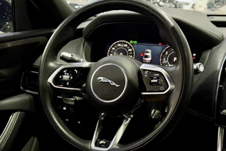 Used Jaguar XEL 2021 2.0T 250 PS R-DYNAMIC S Advanced Sport Edition Interior 2