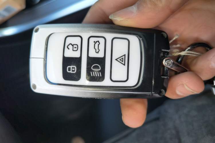 Used Jaguar XEL 2021 2.0T 250 PS R-DYNAMIC S Advanced Sport Edition Vehicle Key
