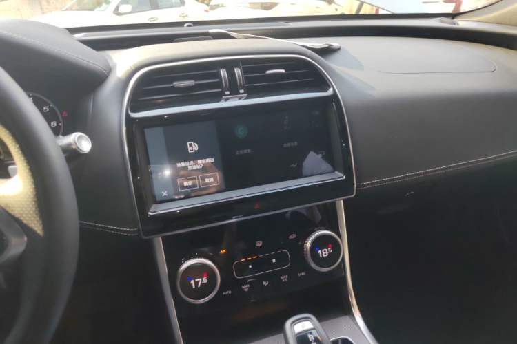 Used Jaguar XEL 2021 2.0T 250 PS R-DYNAMIC S Advanced Sport Edition Audio And AC Panel