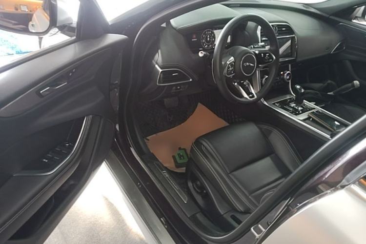 Used Jaguar XEL 2021 2.0T 250 PS R-DYNAMIC S Advanced Sport Edition Driver Seat