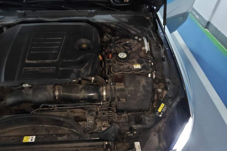 Used Jaguar XEL 2021 2.0T 250 PS R-DYNAMIC S Advanced Sport Edition Engine Bay Left