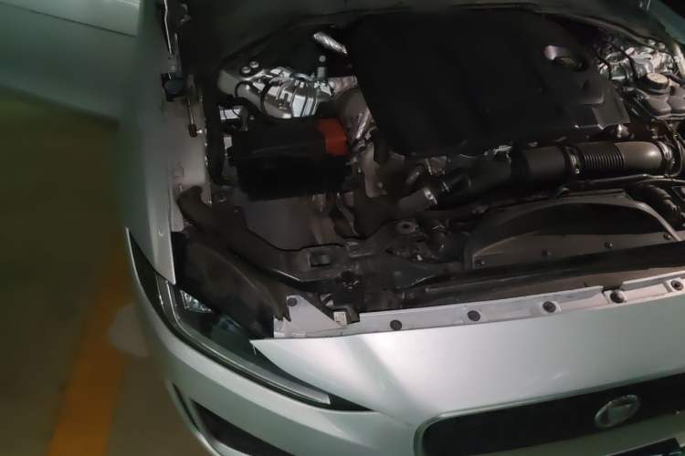 Used Jaguar XEL 2021 2.0T 250 PS R-DYNAMIC S Advanced Sport Edition Engine Bay Right
