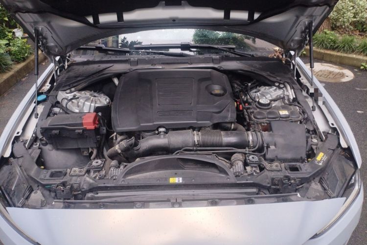 Used Jaguar XEL 2021 2.0T 250 PS R-DYNAMIC S Advanced Sport Edition Engine Bay