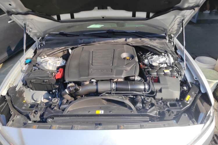 Used Jaguar XEL 2021 2.0T 250 PS R-DYNAMIC S Advanced Sport Edition Engine Bay