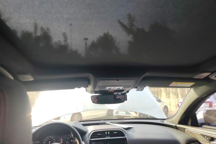Used Jaguar XEL 2021 2.0T 250 PS R-DYNAMIC S Advanced Sport Edition Headliner
