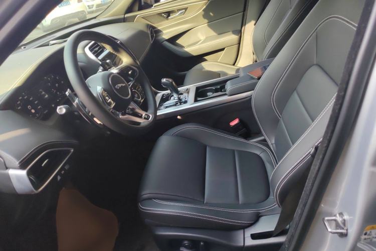 Used Jaguar XEL 2021 2.0T 250 PS R-DYNAMIC S Advanced Sport Edition Left Front Seat