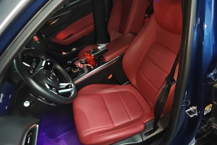 Used Jaguar XEL 2021 2.0T 250 PS R-DYNAMIC S Advanced Sport Edition Left Front Seat