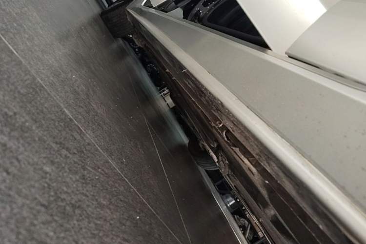 Used Jaguar XEL 2021 2.0T 250 PS R-DYNAMIC S Advanced Sport Edition Right Side Sill