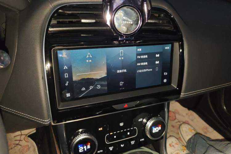 Used Jaguar XEL 2021 2.0T 250 PS R-DYNAMIC S Advanced Sport Edition Audio And AC Panel