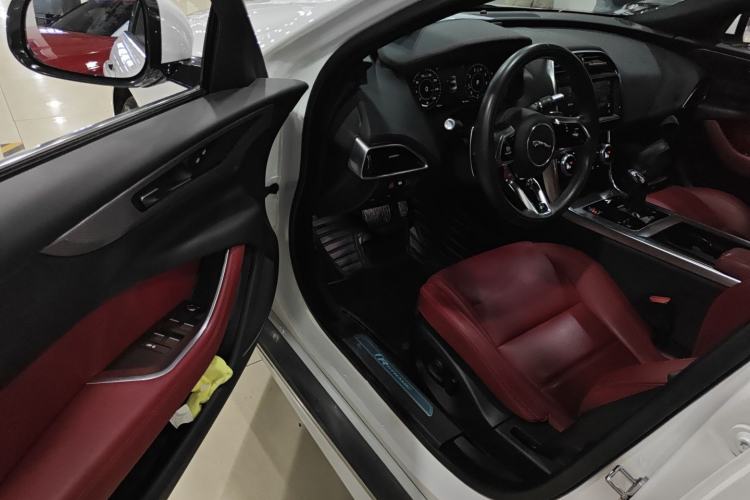 Used Jaguar XEL 2021 2.0T 250 PS R-DYNAMIC S Advanced Sport Edition Driver Seat