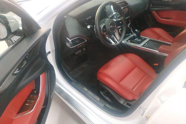 Used Jaguar XEL 2021 2.0T 250 PS R-DYNAMIC S Advanced Sport Edition Driver Seat
