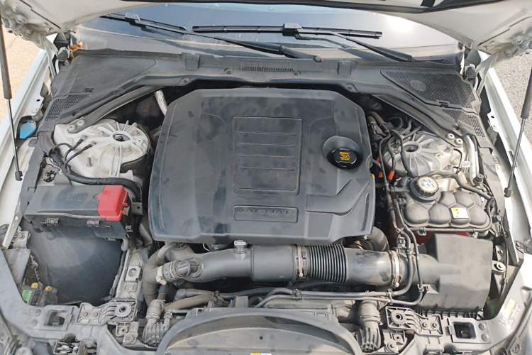 Used Jaguar XEL 2021 2.0T 250 PS R-DYNAMIC S Advanced Sport Edition Engine Bay