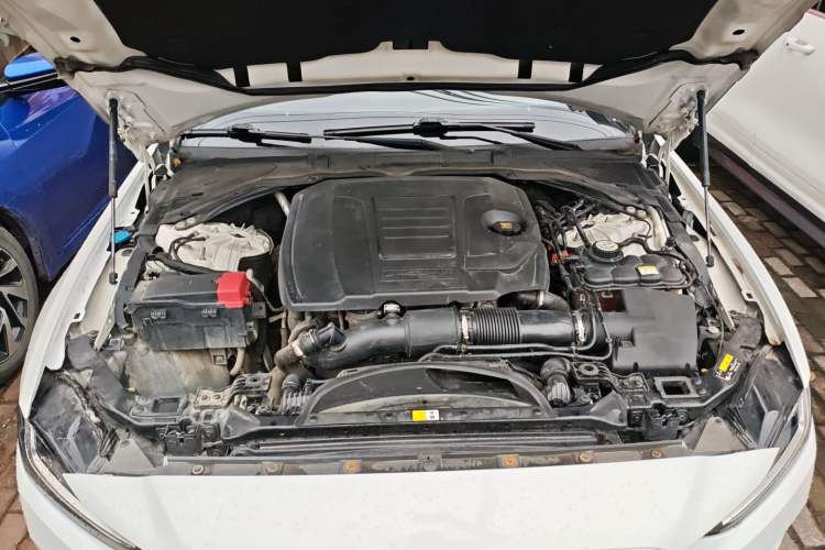 Used Jaguar XEL 2021 2.0T 250 PS S Progressive Elegance Edition Engine Bay
