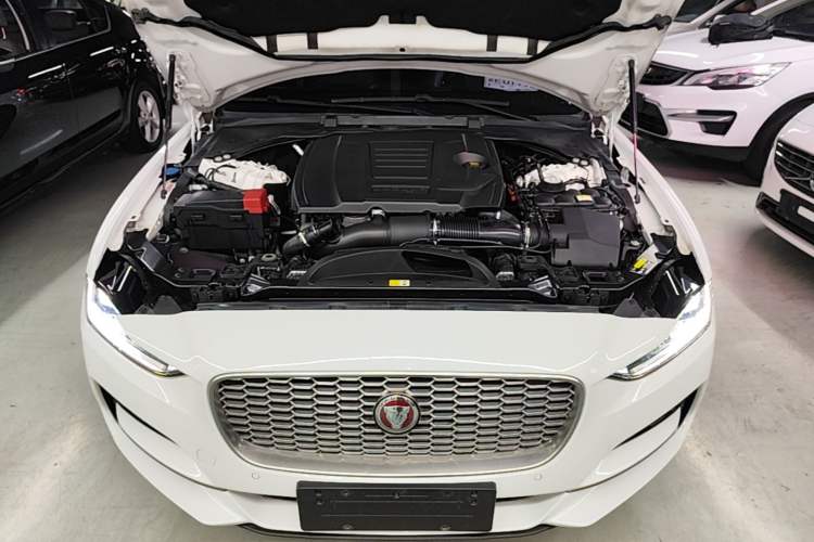 Used Jaguar XEL 2021 2.0T 250 PS S Progressive Elegance Edition Engine Bay