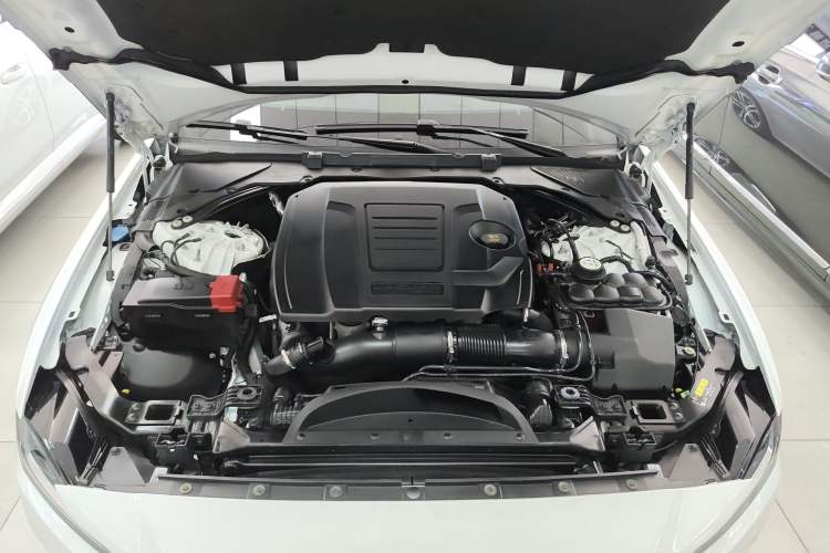 Used Jaguar XEL 2021 2.0T 250 PS R-DYNAMIC S Advanced Sport Edition Engine Bay