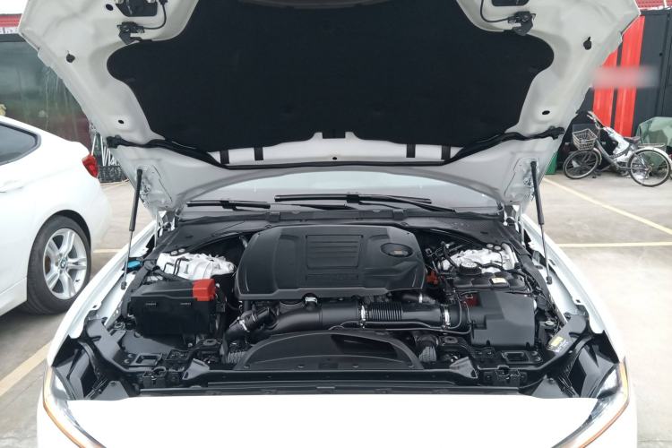 Used Jaguar XEL 2021 2.0T 250 PS R-DYNAMIC S Advanced Sport Edition Engine Bay