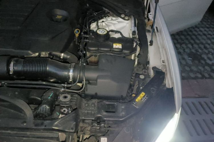 Used Jaguar XEL 2021 2.0T 250 PS S Progressive Elegance Edition Engine Bay Left
