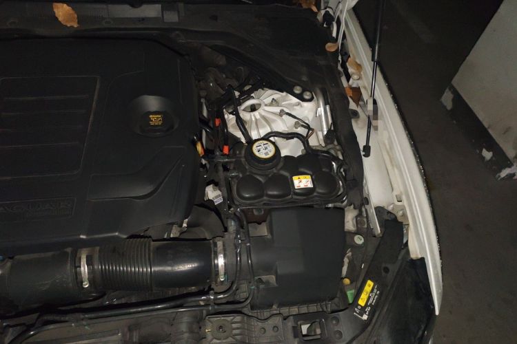 Used Jaguar XEL 2021 2.0T 250 PS R-DYNAMIC S Advanced Sport Edition Engine Bay Left