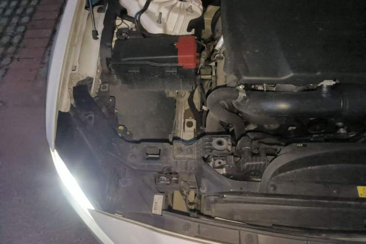 Used Jaguar XEL 2021 2.0T 250 PS S Progressive Elegance Edition Engine Bay Right